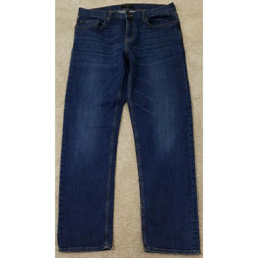 BANANA REPUBLIC ~Men's Size 36×34~Blue Denim Straight Fit Jeans.